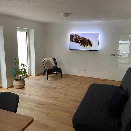 Grosszugiges Apartment In Biberach An Der Riss Luaran gambar