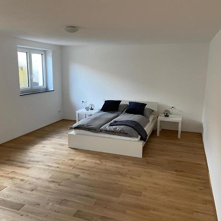 Grosszugiges Apartment In Biberach An Der Riss Luaran gambar
