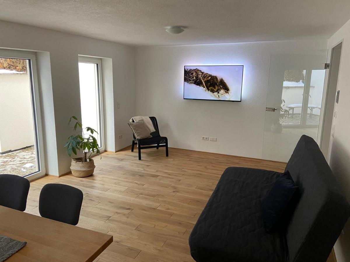 Grosszugiges Apartment In Biberach An Der Riss Luaran gambar